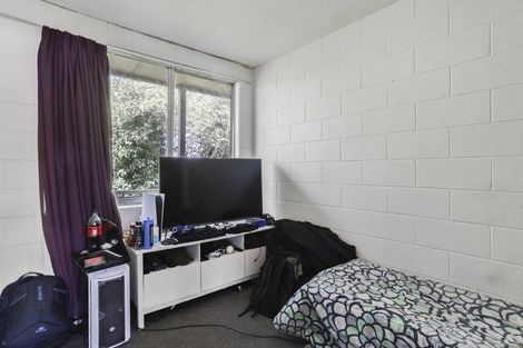 Photo of property in 5/112a Olliviers Road, Phillipstown, Christchurch, 8011