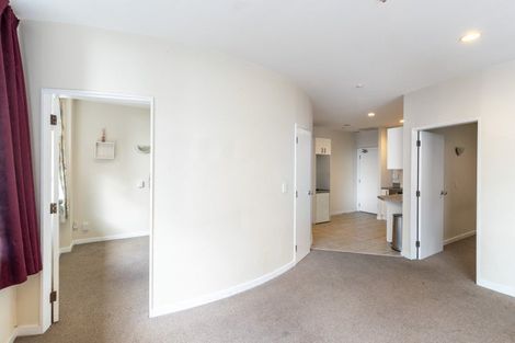 Photo of property in Terrace Tower Apartments, 8a/126 The Terrace, Wellington Central, Wellington, 6011