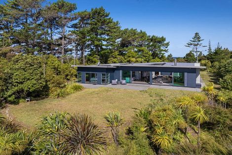 Photo of property in 102 West Road, Kaukapakapa, 0873