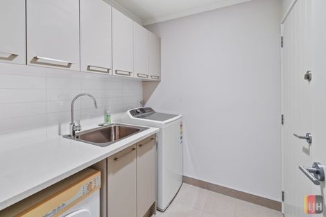 Photo of property in 242 Harbourside Drive, Karaka, Papakura, 2113