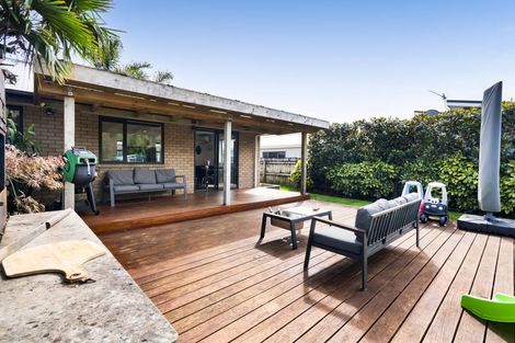 Photo of property in 513 Richmond Road, Lepperton, New Plymouth, 4373