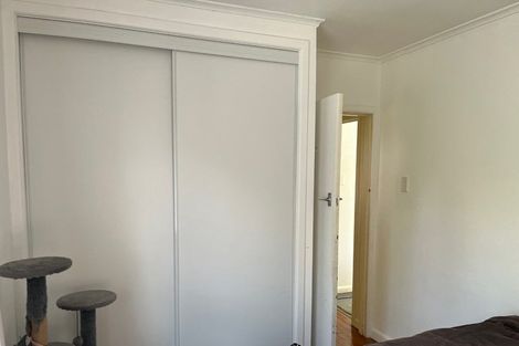 Photo of property in 1/72 Nikau Street, New Lynn, Auckland, 0600