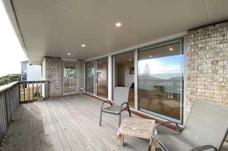 Photo of property in 57 Pacific Parade, Army Bay, Whangaparaoa, 0930
