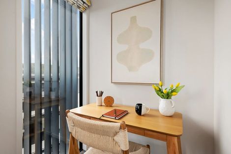 Photo of property in 25 Erica Pabst Way, Island Bay, Wellington, 6023