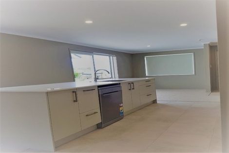 Photo of property in 8 Apostle Mews, Papamoa, 3118