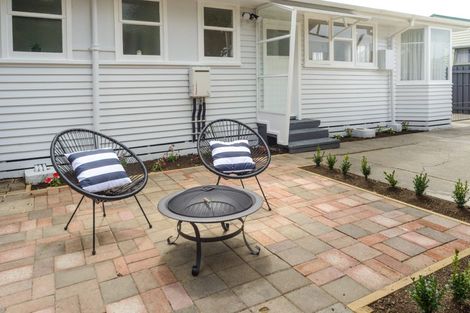 Photo of property in 6 Coventry Street, Highbury, Palmerston North, 4412