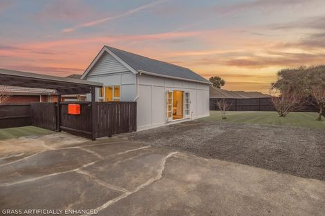Photo of property in 28 Pine Avenue, New Brighton, Christchurch, 8061