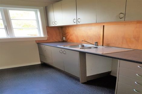 Photo of property in 8 Heretaunga Street, Petone, Lower Hutt, 5012