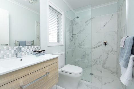 Photo of property in 1 Okohaka Avenue, Glenbrook, 2681