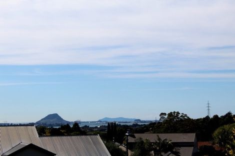 Photo of property in 2 Parnwell Place, Ohauiti, Tauranga, 3112