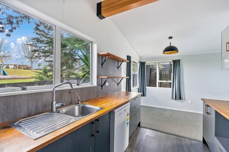 Photo of property in 42 Kohe Street, Parahaki, Whangarei, 0112