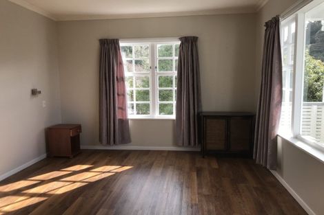 Photo of property in 11 Khouri Avenue, Karori, Wellington, 6012