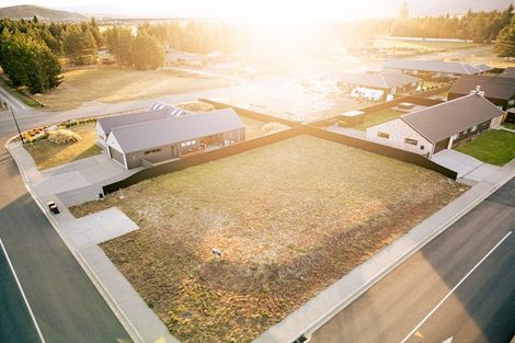 Photo of property in 10 Birch Hill Drive, Twizel, 7901