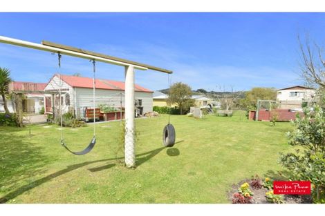 Photo of property in 69 King Street, Hikurangi, 0114