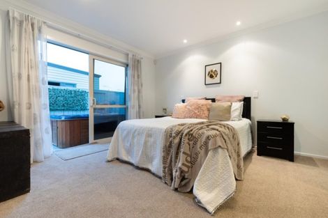 Photo of property in 7 Raiha Street, Papamoa Beach, Papamoa, 3118