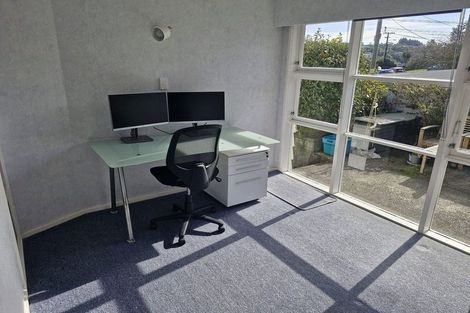 Photo of property in 14 Robert Street, Newlands, Wellington, 6037