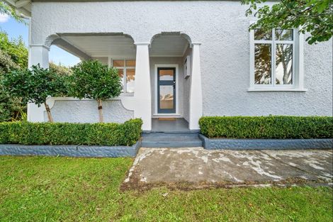 Photo of property in 257 Carrington Street, Vogeltown, New Plymouth, 4310