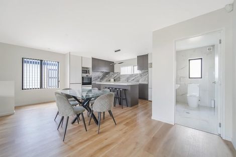 Photo of property in 166b Rathgar Road, Henderson, Auckland, 0610