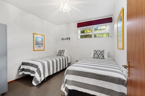 Photo of property in 11f Duncan Street, Tawa, Wellington, 5028