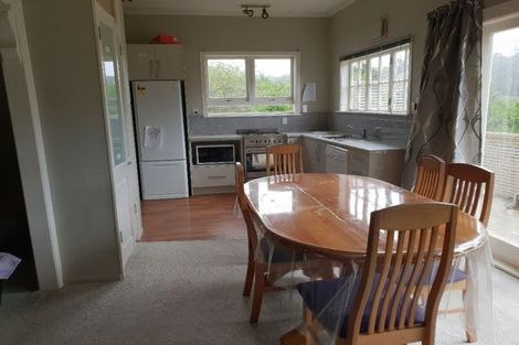 Photo of property in 359 Henderson Valley Road, Henderson Valley, Auckland, 0612