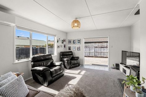 Photo of property in 7a Hinau Street, Inglewood, 4330