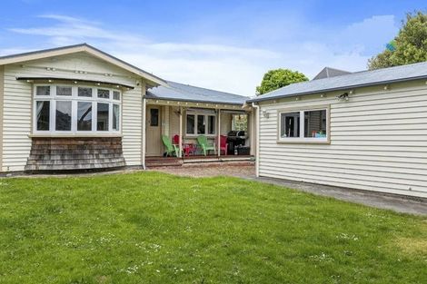 Photo of property in 85 Cambridge Terrace, Waterloo, Lower Hutt, 5011