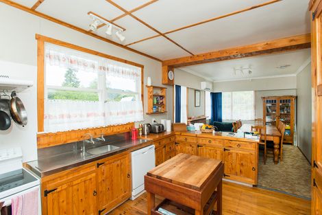 Photo of property in 15 Ioapa Road, Te Karaka, 4022