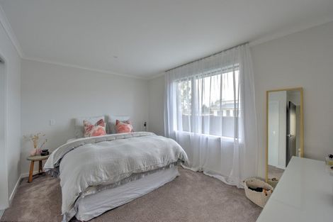 Photo of property in 17 Waverley Street, East Gore, Gore, 9710