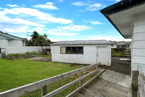 Photo of property in 23 Lipton Grove, Opaheke, Papakura, 2113