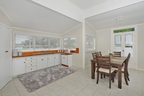 Photo of property in 13 Manse Street, Regent, Whangarei, 0112