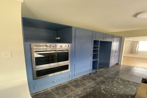 Photo of property in 21 Septimus Place, Henderson, Auckland, 0612