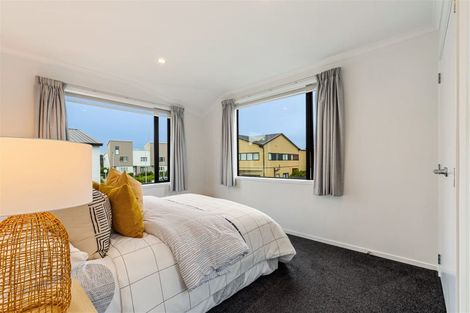 Photo of property in 10 Frank Gill Road, Hobsonville, Auckland, 0616