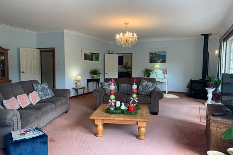 Photo of property in 30 Dundas Street, Porangahau, 4293