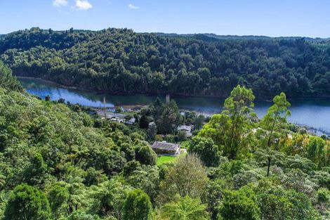 Photo of property in 93 State Highway 30, Lake Rotoma, Rotorua, 3074