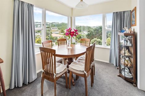 Photo of property in 16 Dominion Park Street, Johnsonville, Wellington, 6037