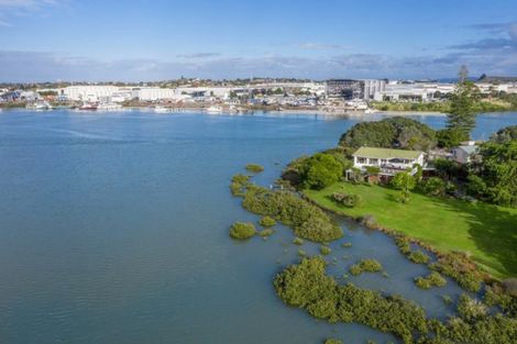 Photo of property in 75 Millen Avenue, Pakuranga, Auckland, 2010