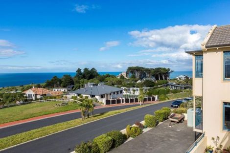 Photo of property in 6 Highgrove, Saint Clair, Dunedin, 9012