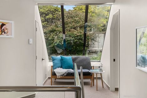 Photo of property in 75a Cashmere Avenue, Khandallah, Wellington, 6035