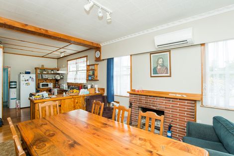 Photo of property in 15 Ioapa Road, Te Karaka, 4022