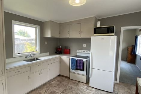 Photo of property in 5 Oak Avenue, Nawton, Hamilton, 3200