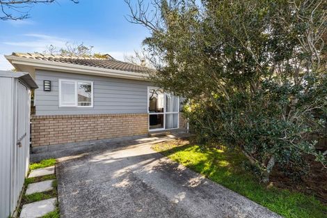 Photo of property in 19 Patons Road, Howick, Auckland, 2014