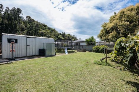 Photo of property in 3 Andrew Street, Marewa, Napier, 4110