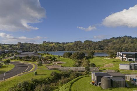 Photo of property in 6 Joyce Harsant Place, Cooks Beach, 3591