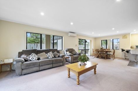 Photo of property in 24a Wakelin Street, Carterton, 5713