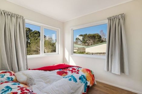 Photo of property in 2/24 Gazelle Avenue, Beach Haven, Auckland, 0626