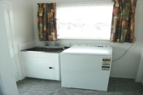 Photo of property in 9 Ely Place, Levin, 5510