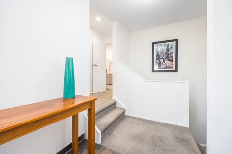Photo of property in 2/33-35 Teal Crescent, Beach Haven, Auckland, 0626