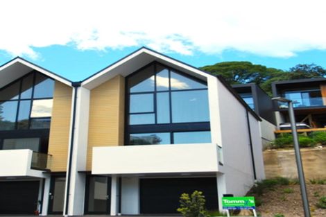 Photo of property in 43 Erica Pabst Way, Island Bay, Wellington, 6023