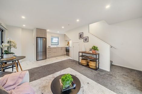 Photo of property in 4/123 Cambridge Terrace, Fairfield, Lower Hutt, 5011
