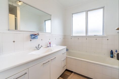 Photo of property in 80 Clitheroe Street, Otautau, 9610